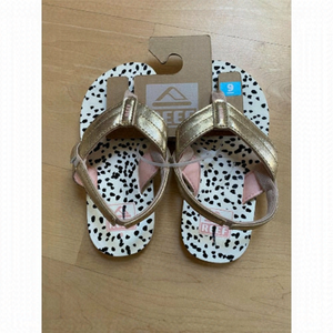 Reef BNWT girls flip flops slingback NEW gold